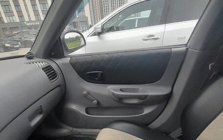 Hyundai Accent II, 2004 год, 380 000 рублей, 18 фотография