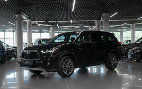Toyota Highlander, 2026 год, 5 100 000 рублей, 1 фотография