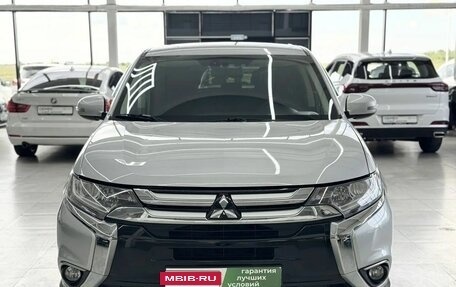 Mitsubishi Outlander III рестайлинг 3, 2018 год, 1 949 000 рублей, 3 фотография