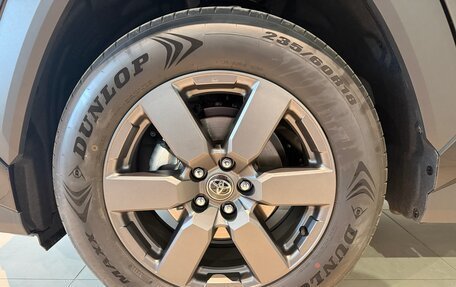 Toyota RAV4, 2026 год, 4 190 000 рублей, 11 фотография