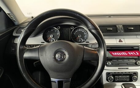 Volkswagen Passat B7, 2010 год, 640 000 рублей, 14 фотография