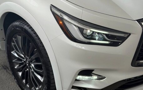 Infiniti QX80 I рестайлинг, 2022 год, 3 700 000 рублей, 3 фотография