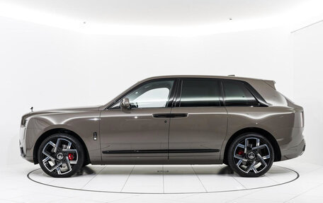 Rolls-Royce Cullinan, 2025 год, 49 700 000 рублей, 5 фотография