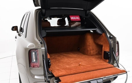 Rolls-Royce Cullinan, 2025 год, 49 700 000 рублей, 8 фотография