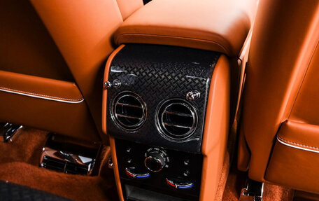 Rolls-Royce Cullinan, 2025 год, 49 700 000 рублей, 24 фотография