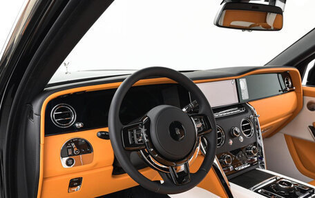 Rolls-Royce Cullinan, 2026 год, 44 200 000 рублей, 11 фотография