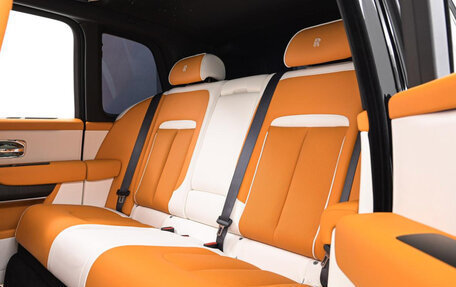 Rolls-Royce Cullinan, 2026 год, 44 200 000 рублей, 18 фотография