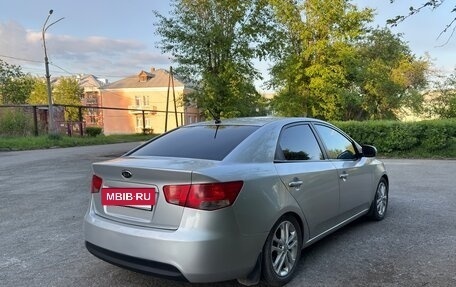 KIA Cerato III, 2010 год, 900 000 рублей, 6 фотография