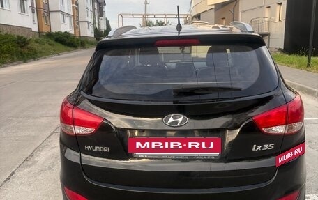 Hyundai ix35 I рестайлинг, 2012 год, 930 000 рублей, 3 фотография