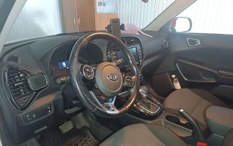 KIA Soul III, 2021 год, 2 200 000 рублей, 17 фотография
