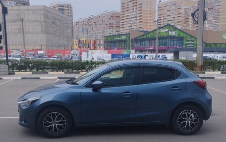 Mazda Demio IV, 2016 год, 1 050 000 рублей, 3 фотография