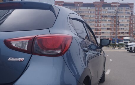 Mazda Demio IV, 2016 год, 1 050 000 рублей, 5 фотография