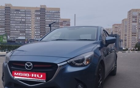 Mazda Demio IV, 2016 год, 1 050 000 рублей, 2 фотография