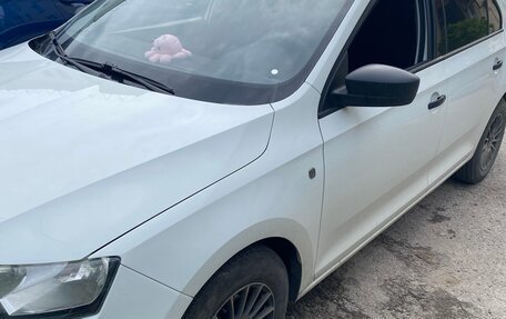 Skoda Rapid I, 2017 год, 1 000 000 рублей, 2 фотография