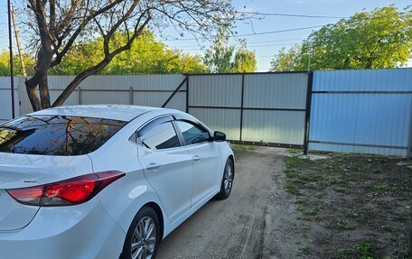 Hyundai Elantra V, 2013 год, 850 000 рублей, 5 фотография