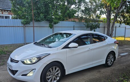 Hyundai Elantra V, 2013 год, 850 000 рублей, 2 фотография
