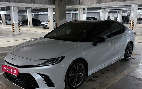 Toyota Camry, 2024 год, 3 950 000 рублей, 3 фотография