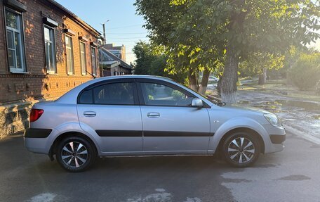 KIA Rio II, 2006 год, 600 000 рублей, 4 фотография