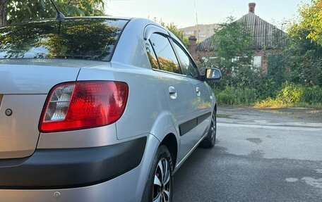 KIA Rio II, 2006 год, 600 000 рублей, 10 фотография