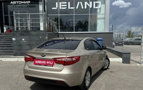KIA Rio III рестайлинг, 2014 год, 900 000 рублей, 5 фотография