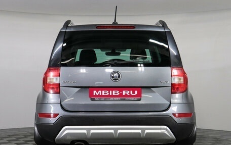 Skoda Yeti I рестайлинг, 2018 год, 1 697 000 рублей, 7 фотография