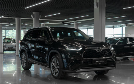 Toyota Highlander, 2026 год, 5 100 000 рублей, 2 фотография