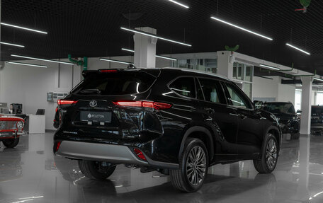 Toyota Highlander, 2026 год, 5 100 000 рублей, 5 фотография