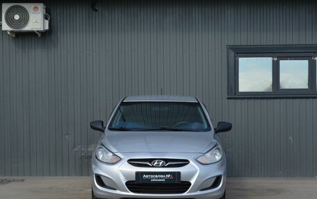 Hyundai Solaris II рестайлинг, 2013 год, 729 999 рублей, 3 фотография