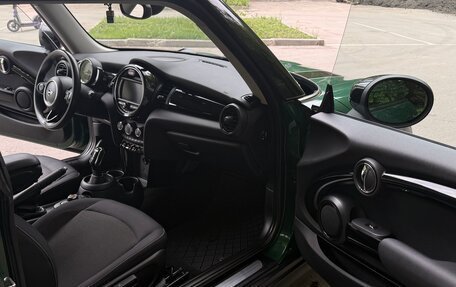 MINI Hatch, 2019 год, 1 890 000 рублей, 13 фотография
