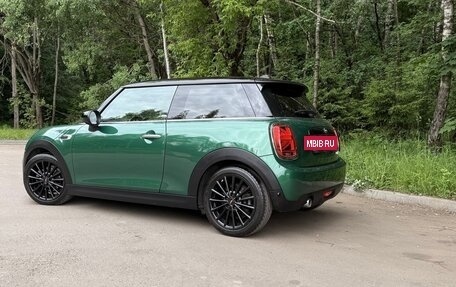 MINI Hatch, 2019 год, 1 890 000 рублей, 4 фотография