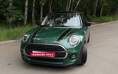 MINI Hatch, 2019 год, 1 890 000 рублей, 2 фотография