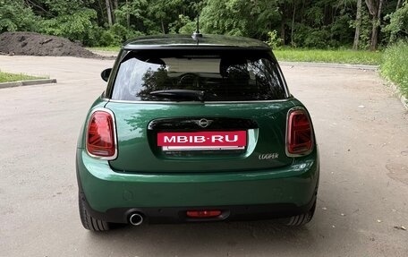 MINI Hatch, 2019 год, 1 890 000 рублей, 5 фотография