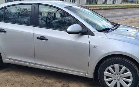 Chevrolet Cruze II, 2013 год, 795 000 рублей, 4 фотография