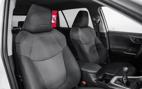 Toyota RAV4, 2022 год, 2 989 000 рублей, 21 фотография