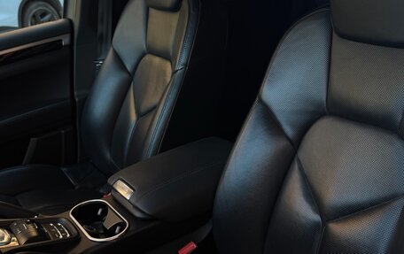 Porsche Cayenne III, 2011 год, 2 650 000 рублей, 16 фотография