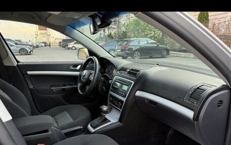 Skoda Octavia, 2010 год, 850 000 рублей, 8 фотография