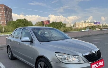 Skoda Octavia, 2010 год, 850 000 рублей, 2 фотография