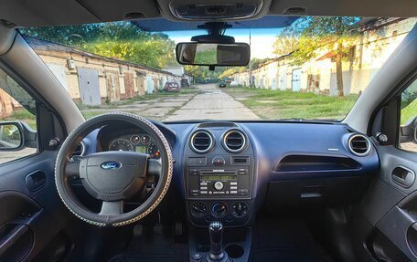 Ford Fiesta, 2006 год, 450 000 рублей, 22 фотография