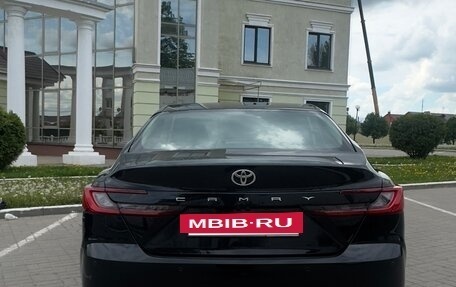 Toyota Camry, 2025 год, 5 000 000 рублей, 2 фотография