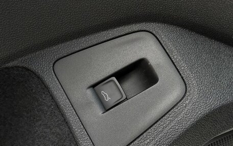 Volkswagen Tiguan II, 2021 год, 3 600 000 рублей, 9 фотография