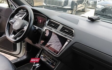 Volkswagen Tiguan II, 2021 год, 3 600 000 рублей, 19 фотография