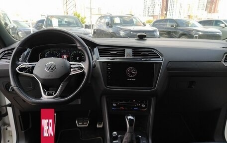 Volkswagen Tiguan II, 2021 год, 3 600 000 рублей, 25 фотография