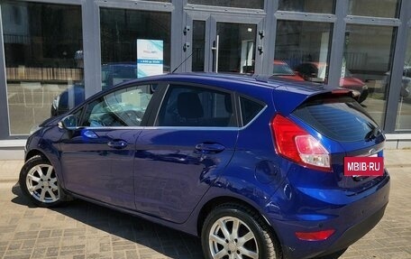 Ford Fiesta, 2015 год, 870 000 рублей, 3 фотография