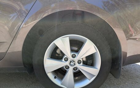 Skoda Octavia, 2015 год, 1 300 000 рублей, 11 фотография