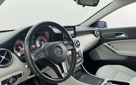 Mercedes-Benz A-Класс, 2015 год, 1 450 000 рублей, 10 фотография