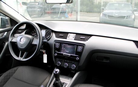 Skoda Octavia, 2018 год, 1 650 000 рублей, 9 фотография