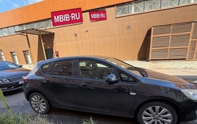 Opel Astra J, 2011 год, 600 000 рублей, 1 фотография