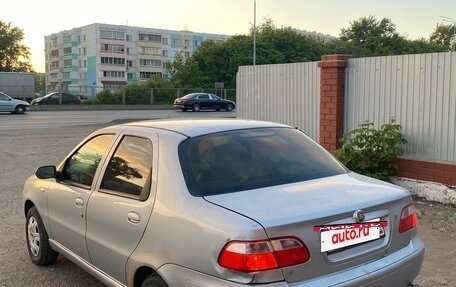 Fiat Albea I рестайлинг, 2010 год, 150 000 рублей, 4 фотография