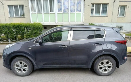 KIA Sportage IV рестайлинг, 2017 год, 1 800 000 рублей, 2 фотография