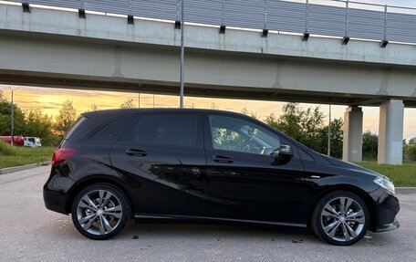 Mercedes-Benz B-Класс, 2015 год, 1 200 000 рублей, 3 фотография
